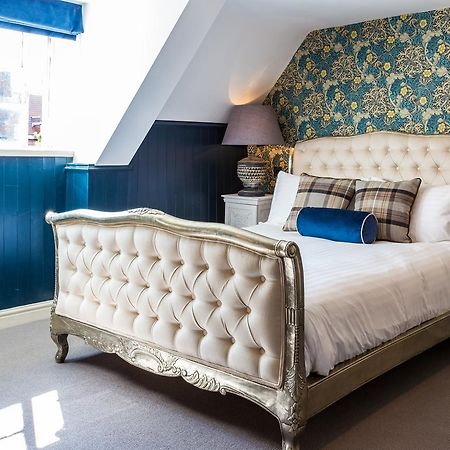 The Dirty Bottles Hotel Алник Экстерьер фото